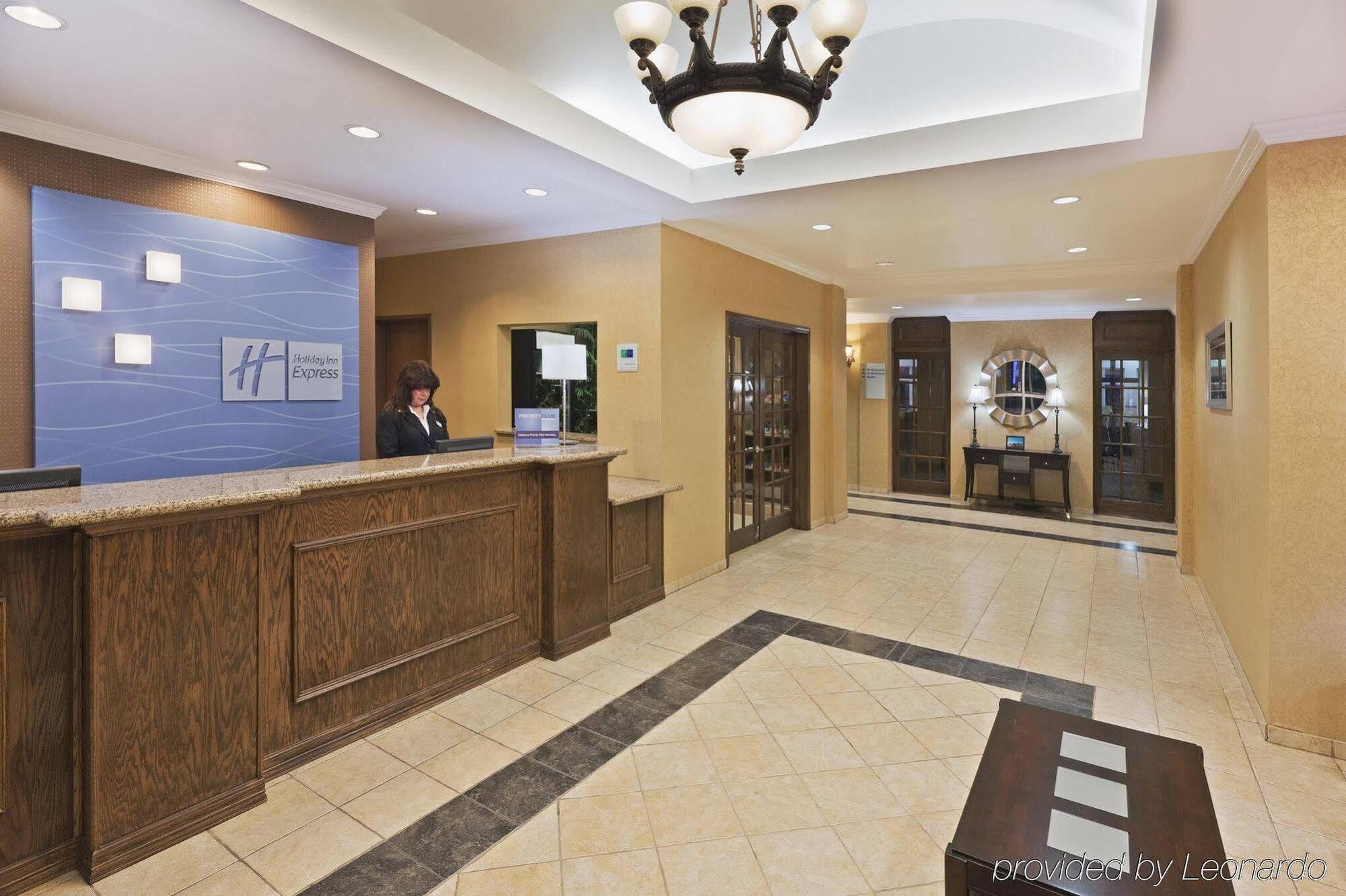 Holiday Inn Express Hereford By Ihg Exterior foto